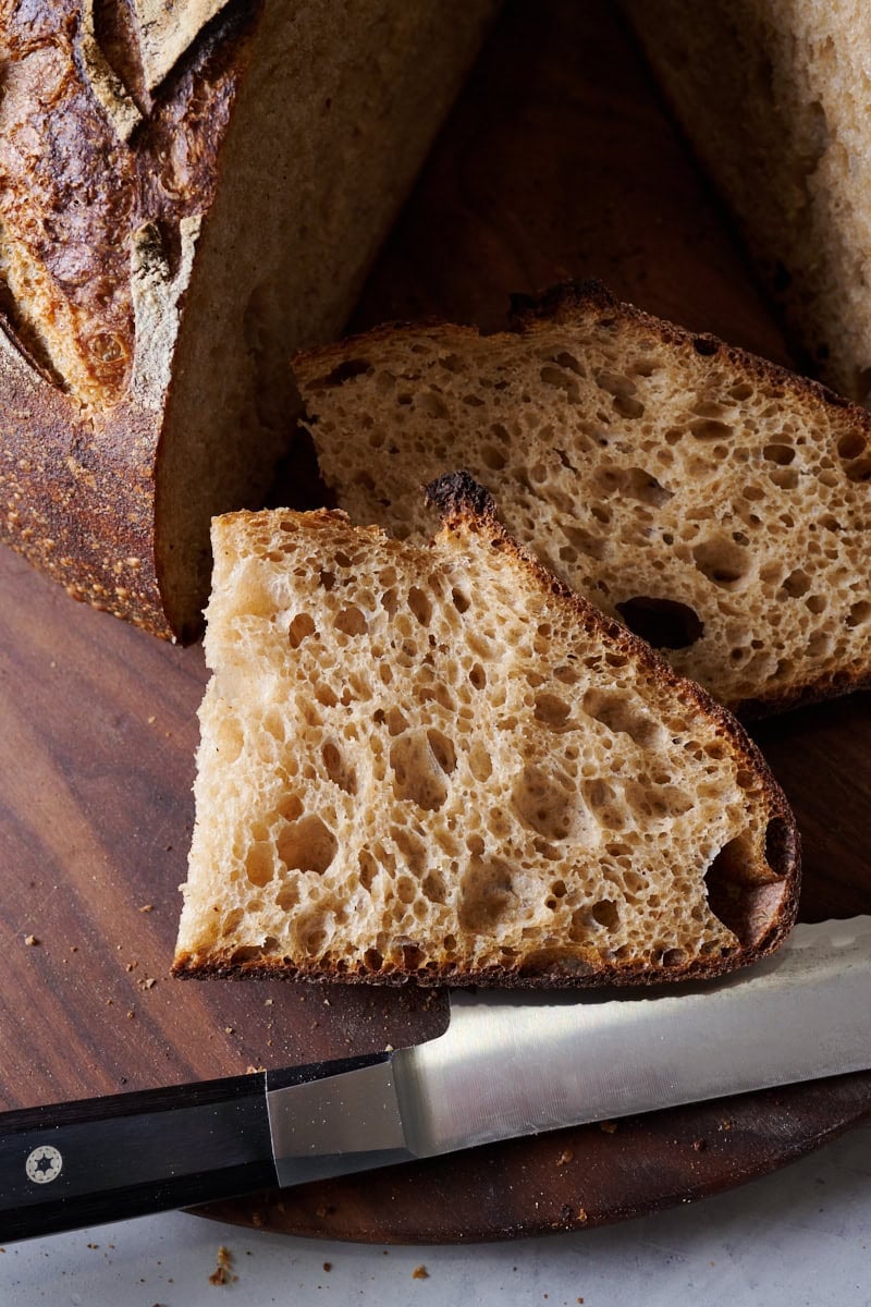 The dark and soft crumb of the Hop Miche